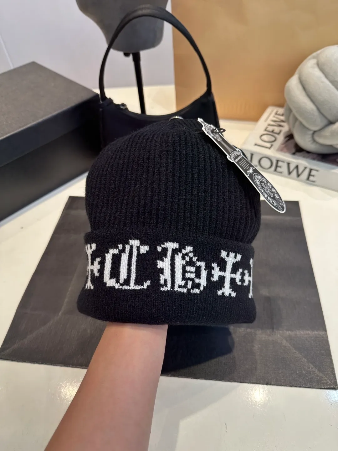 P46 Kroxin's 2025 autumn and winter new style iron-label woolen hat, super popular💖top-notch texture, great for going out on the street!